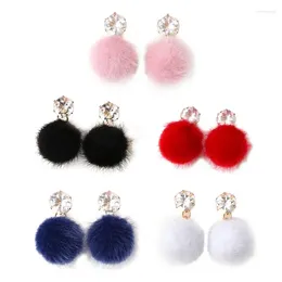 Dangle Earrings 5 Pairs Fur Ball Ear Studs Stud Fluffy Plush Pom Drop For Valentines Jewellery Random Colour