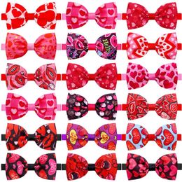 Dog Apparel 5pcs Mixed Color Valentine's Day Pet Bow Tie Cat Cute Supplies Puppy Accessories Grooming