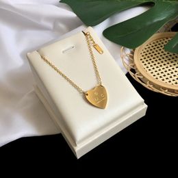 Designer Women Heart Necklace Luxury Daily Letter Chain Necklace Couple Family Jewelry