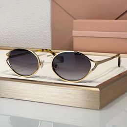 Hot Ladies Sunglasses For Summer Popular 52Y Designer Stylish Outdoor Style UV400 Anti-Ultraviolet Fashion Catwalk Metal Oval Small Frame Glasses Random Box