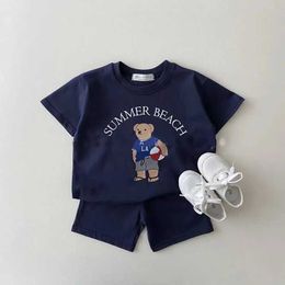 Clothing Sets 2023 Summer New Baby Short sleeved Clothing Set Cute Bear Pattern Boys and Girls T-shirt+Shorts Set Cotton Childrens Casual 2-piece SetL2405
