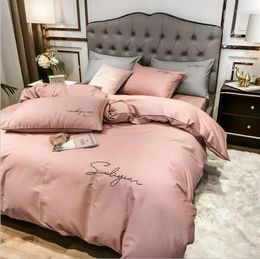 Bedding Sets Four Piece Suit Cotton Luxury Fashion Set Bedclothes Bed Sheet Quilt Cover Pillowcase Duvet Flat