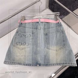 Classic Designer Women Loewew Bag Denim Skirts Shorts with Belt Embroidered Pattern Short Dress Lady High Waist Lowew Bag Jean Skirt Clothes 103