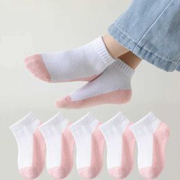 Kids Socks 5 pairs/batch 2023 new summer childrens socks cotton fashionable black and white Grey 1-12 year children teenagers students infants girls boys d240513