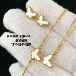 Designer Necklace Vanca Luxury Gold Chain High Version V-gold Butterfly Pendant White Shell Mother and Daughter Rose Gold Bracelet Earring Set R348