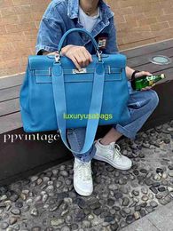 Leather Shoulder Bags Large Travel Ky Bag Genuine Leather Bag 50 Large Capacity Bag Mens and Womens Portable Large Bag Fitness Travel Bag Singl have logo HB54