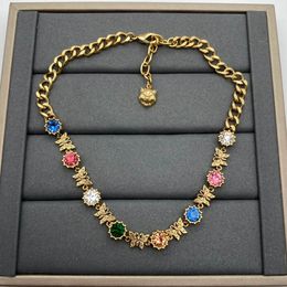 Designer Fashion Anhänger Brief Halskette für Frauen Party Hochzeitsliebhaber Geschenkvergütung Schmuck Designer Luxus 18K Gold Plated Crystal Brand Halskette GG101