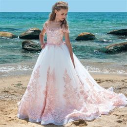 New Flower Girls Dresses High Quality Lace Appliques Beading Ball Gowns Beading Floor Length Pageant First Holy Communion Dresses 235O