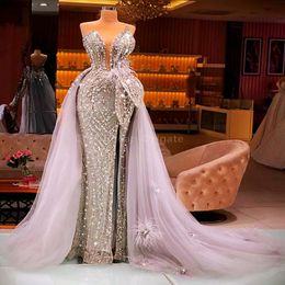 2021 Plus Size Arabic Aso Ebi Silver Luxurious Stylish Prom Dresses Beaded Crystals High Split Evening Formal Party Second Reception Go 174r