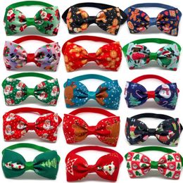 Dog Apparel 30/50pcs Handmade Christmas Pet Bow Ties Accessories Snowman Deer Style Bowties Adjustable Puppy Cat Bowtie