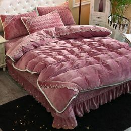 Bedding Sets Winter Coral Fleece Cotton Bed Cover Four Piece Set Thickened Crystal Velvet Bedspread Warm 1.8m Flannel Skirt