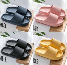 2024 Slippers for men women Solid color hots low soft black white Ivory Multi walkings mens womens shoes trainers GAI-85896