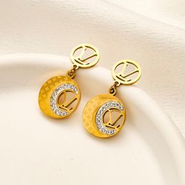 Luxury Earring Brand Letter Designer Earring Geometric Famous Women 18K Gold Plated Earring Fashion Personality Earring Party Jewelry Gifts