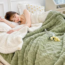 Blankets Multifunctional Soft Bed Blanket Double Sided Lamb Cashmere Fleece Winter Warm Throw Sofa Kids Bedspread Plush
