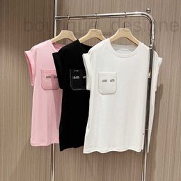 Women's T-Shirt designer brand 2024 Summer New Miu Series Pocket Letter Contrast Embroidered Sequin Decoration Curled Cuff Loose Sleeveless T-shirt RBTB