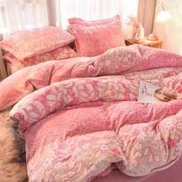Bedding Sets 6d Carved Coral Velvet 4-piece Set Thickened Double-sided Flannel Crystal Bed Sheet Quilt Cover 1.8m