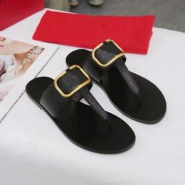 Designer Slides Women Man Slippers Luxury Sandals Brand Sandals Real Leather Flip Flop Flats Slide Casual Shoes Sneakers Boots 31 03