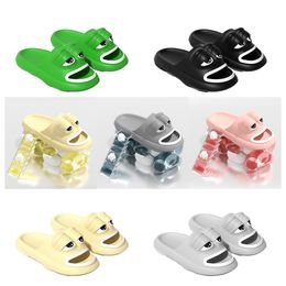 2024 new Designer Ugly Cute Funny Frog Slippers men women sandals Wearing Summer grey black Thick Sole and High EVA Anti Beach Shoes