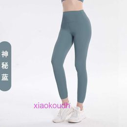 AAA-Designer Lul Lul bequeme Frauen Sport Yoga Hosen Honig Pfirsich Hip Slim Fit High Taille Lift Nicht markierte schnelle trockene Fitness Running