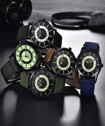 Watch Mens Brand Watches Fashion Nylon Band Date Quartz Wristwatch6981772
