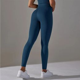 Womens Fitness Yoga Pants Seamless Sports Tight Twist Hip Legs Gym Push Up Sports Pants 240428