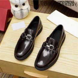 for Leather and Attire Shoes Men with Low Cuffs Casual Lacquer Trendy Fashionable Business J6i1 ferragmoities ferragammoities ferregamoities feragamoities AH04