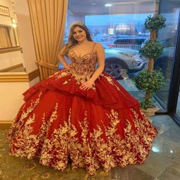 Dark Red Quinceanera Dresses 2021 Spaghetti Straps with Gold Lace Applique Tiered Tulle Skirt Custom Made Sweet 16 Prom Party Ball Gown 272W