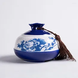 Storage Bottles Blue And White Porcelain Tea Ceramic Pattern Sealed With Lid Home Coffee Beans Medicinal Nuts Decor