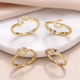 Wedding Rings OCESRIO Fashion Mini Crystal Heart Ring Womens Copper Plated Moon Blue Eyes Open Jewellery Gift 83 Q240511