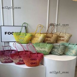 Designer Shoulder Bag Basket Straw Bag Love Fashion Tote Bag French Holiday Bag Oblique Open Beach Bag Women's Summer Bag High Quality 153