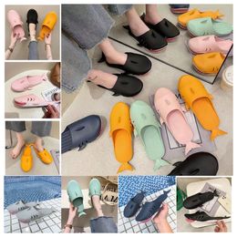 New top Designer Women Sandal Summer Slippers for Men Couples Indoor Outdoor Shark Slides green black grey pink Thick Soled Shoes Flat Sandals Flip Flops