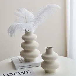 Vases Nordic White Ceramic Vase Elliptical And Minimalist Small Modern Living Room Decoration