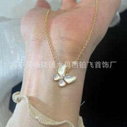 Designer Jewellery Luxury Vanca Accessories Full Body V-gold Butterfly Fritillaria with Handcrafted with Horse Eye Stone Shining Fairy Style Collarbone Chain