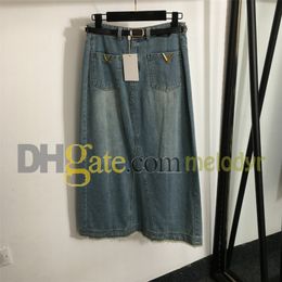 Fashion Designer Split Denim Skirts High Waist Jean Dress with Belt Metal Letter Slim Skirts Women Denim Skirt