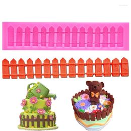 Baking Moulds Fence Silicone Mold DIY Cake Decoration Fenced Garden Chocolate Pastry Candy Mould Cupcake Decorating Tools
