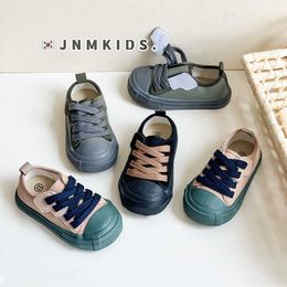 Sneakers Korean version of childrens canvas shoes for spring and autumn 2024 new fashionable boys girls board contrasting Colour cloth baby indoor H240513