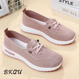 Casual Shoes BKQU Women 2024 Spring Breathable Comfortable Woven Mesh Sneakers High Quality Plus Size