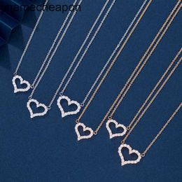 Tiffanncy High End Jewellery necklace for women Love Necklace with Diamonds Necklace V Gold Heart shaped Pendant Large and Small Full Diamond Collar Chain Light Luxury