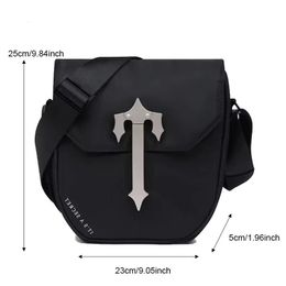 High QUAliy Luxury designer Messenger Bag Black Reflective QUAlity Shoulder for Men and Women bag 240506