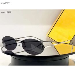 Sunglasses For Women Summer 40046 Style Anti-Ultraviolet Retro Plate Plank Oval Lens Eyeglasses Random Box