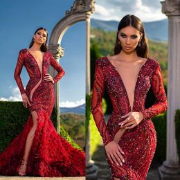 Red Mermaid Evening Dresses V Neck Beaded Sequins Feather Long Sleeves Lumbar Prom Dress Ruffle High Split Sweep Train Formal Party Gow 2355