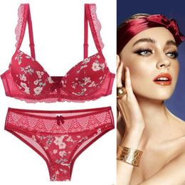 Bras Sets 2002 New Arrivals 32-42 BCDE Cup G-String Women Underwear Plus Size Print Lace Bralette Bra Set Push Up Lingerie Y240513