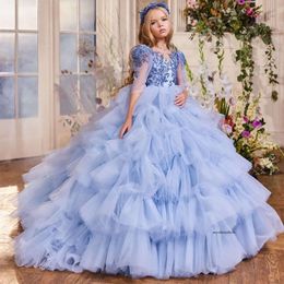 2024 Lovely Flower Girls Dresses For Weddings Half Sleeves Scoop Neck Lace Appliques Crystal Princess Kids Birthday Girl Pageant Gowns Sweep Train Light Blue 0513