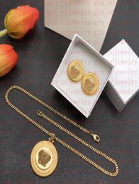 Fashion Designer Necklaces V Pendant Banshee Head 18K Gold Plated Bracelets Earrings Rings Birthday Festive Engagement Gifts V11712866