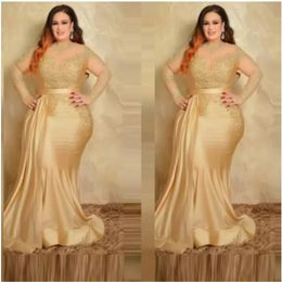 2022 Gold Sexy Plus Size Formal Evening Dresses Elegant with Long Sleeves Gold Lace High Neck Sheath Special Occasion Dress Mother of T 258T