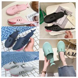 2024 Top Luxury Designer Women Sandal Summer Slippers for Men Couples Indoor Outdoor Shark Slides green black grey pink Thick Soled Shoes Flat Sandals Flip Flops