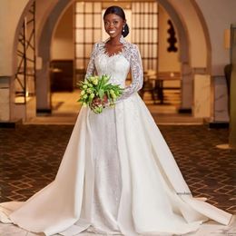 2024 African Sexy Mermaid Wedding Dresses Bridal Gowns Illusion Sweetheart Long Sleeves Lace Appliques Crystal Beads Chapel Overskirt Detachable Train 0513