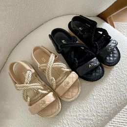 Top Quality Luxury Sandal Womans Designer Rope Woven Shoe Slide 2024 New Summer Fashion Casual Shoes Travel Sliders Lovely Leather Mule Loafers Flat Slipper AAA+