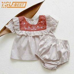 Clothing Sets Preschool baby set childrens short sleeved shirt+PP bread shorts 2PCS baby girl flat set baby girl summer outfitL2405