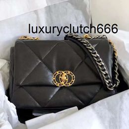 Handbag C Shoulder Bags Tote bag Designer bag Chain Crossbody Handbag Women Classic CC 19 flap Purse luxury lamskin Leather Envelope High quality clutch Wallet G 3IEP